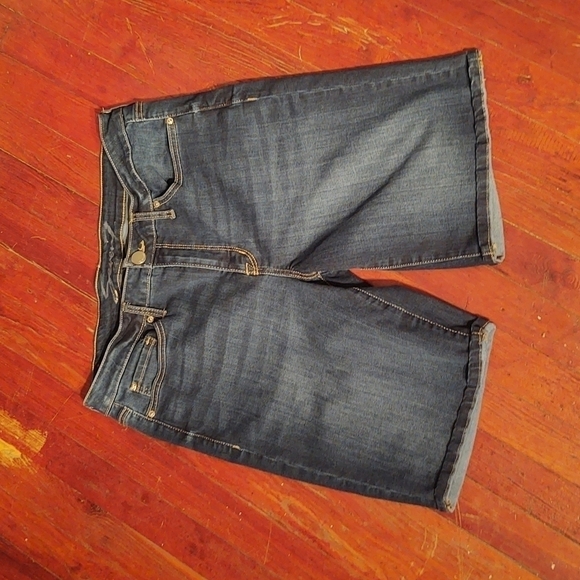 Seven7 Sunset Bermuda Long Length Dark Wash Denim Shorts Sz 14 - Picture 1 of 12